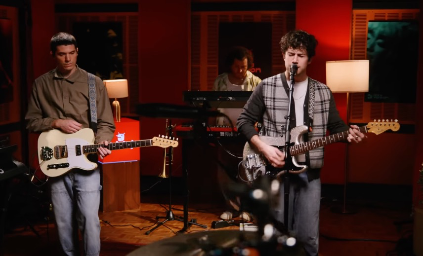 Wallows – ‘Your New Favorite Song’